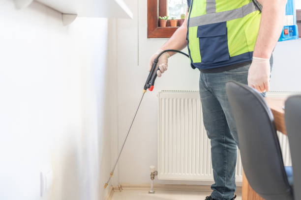 Best Best Pest Control Companies  in Carleton, MI
